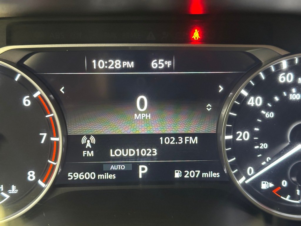 Used 2024 Nissan Rogue SV AWD/4WD image 3