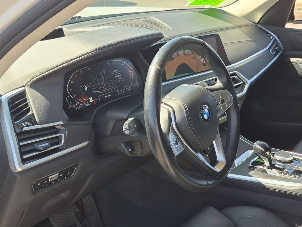 Used 2022 BMW X7 xDrive40i w/ Premium Package AWD/4WD image 10