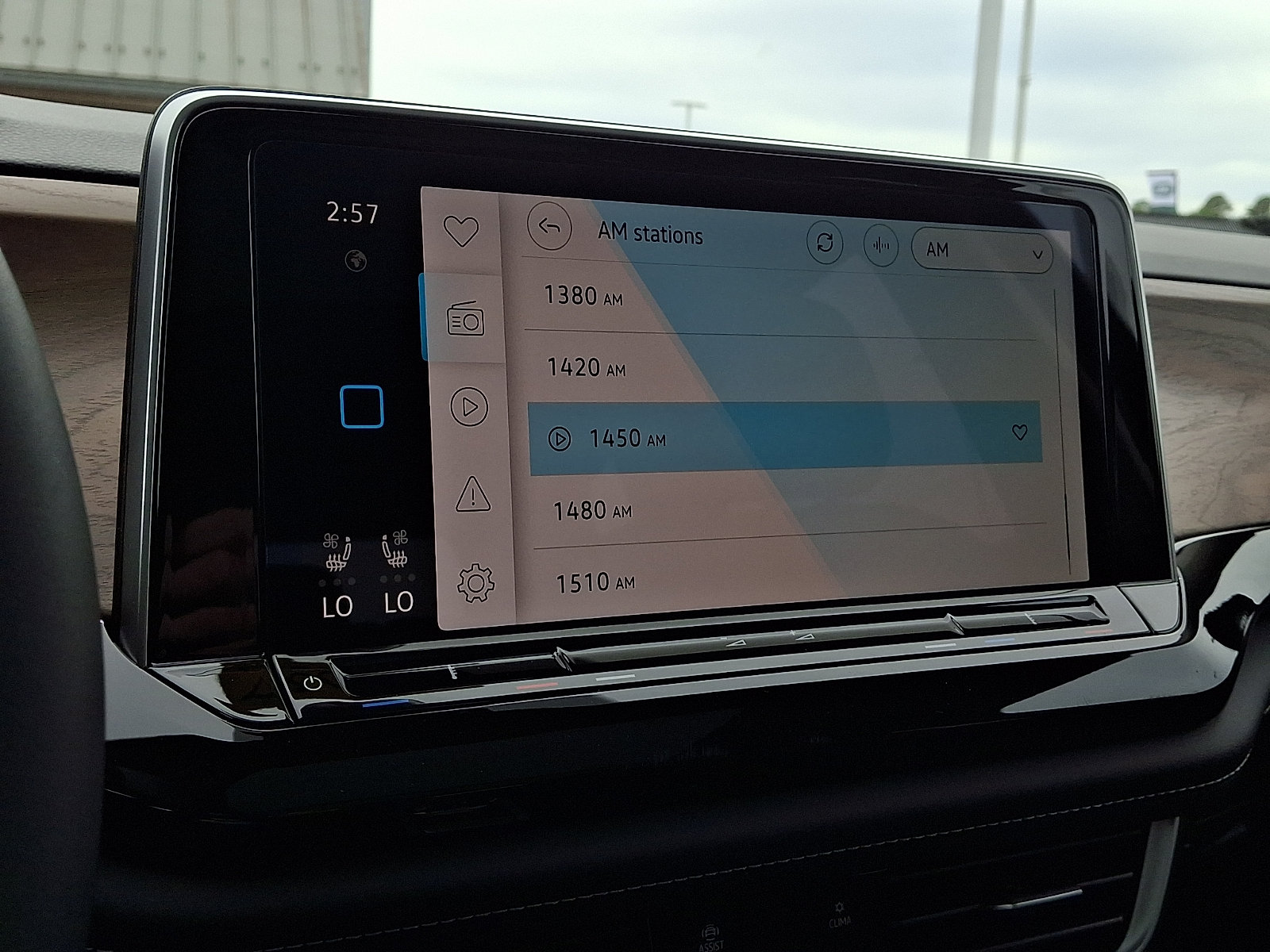 New 2026 Volkswagen Atlas SE AWD/4WD image 13