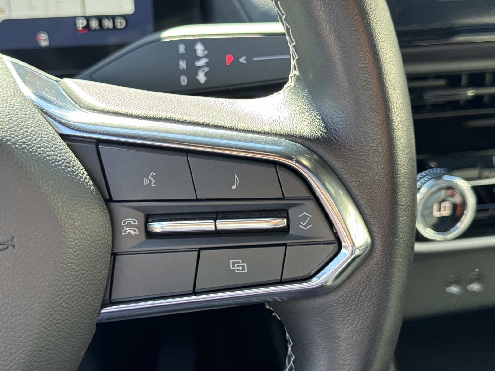 Used 2024 Honda Prologue Touring image 18