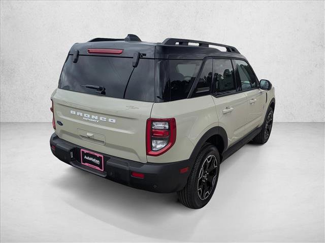 New 2025 Ford Bronco Sport Outer Banks image 4