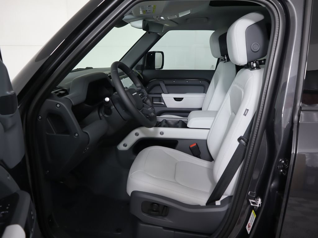 New 2026 Land Rover Defender 110 S image 19