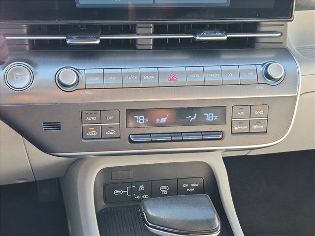 Used 2025 Hyundai Kona SEL FWD image 15