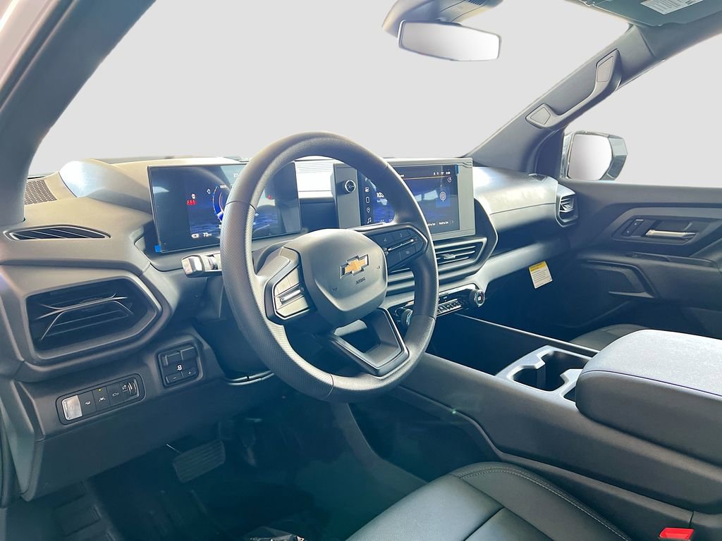 Used 2024 Chevrolet Silverado EV W/T AWD/4WD image 8