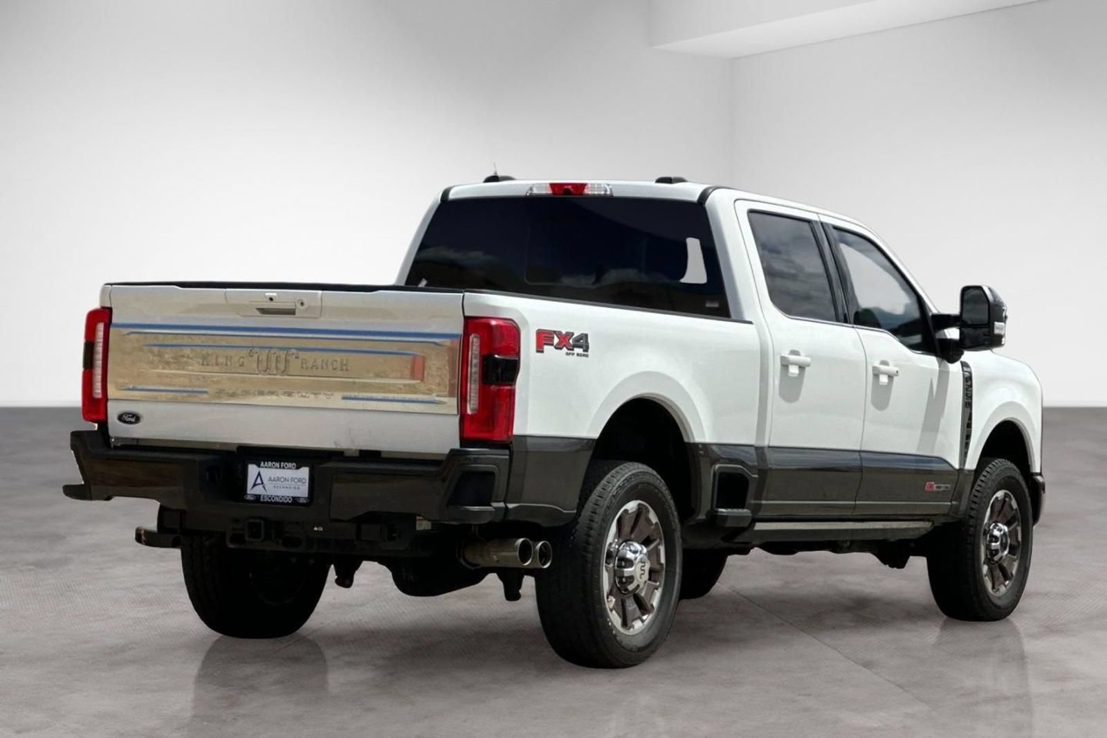 Used 2025 Ford F250 King Ranch AWD/4WD image 5