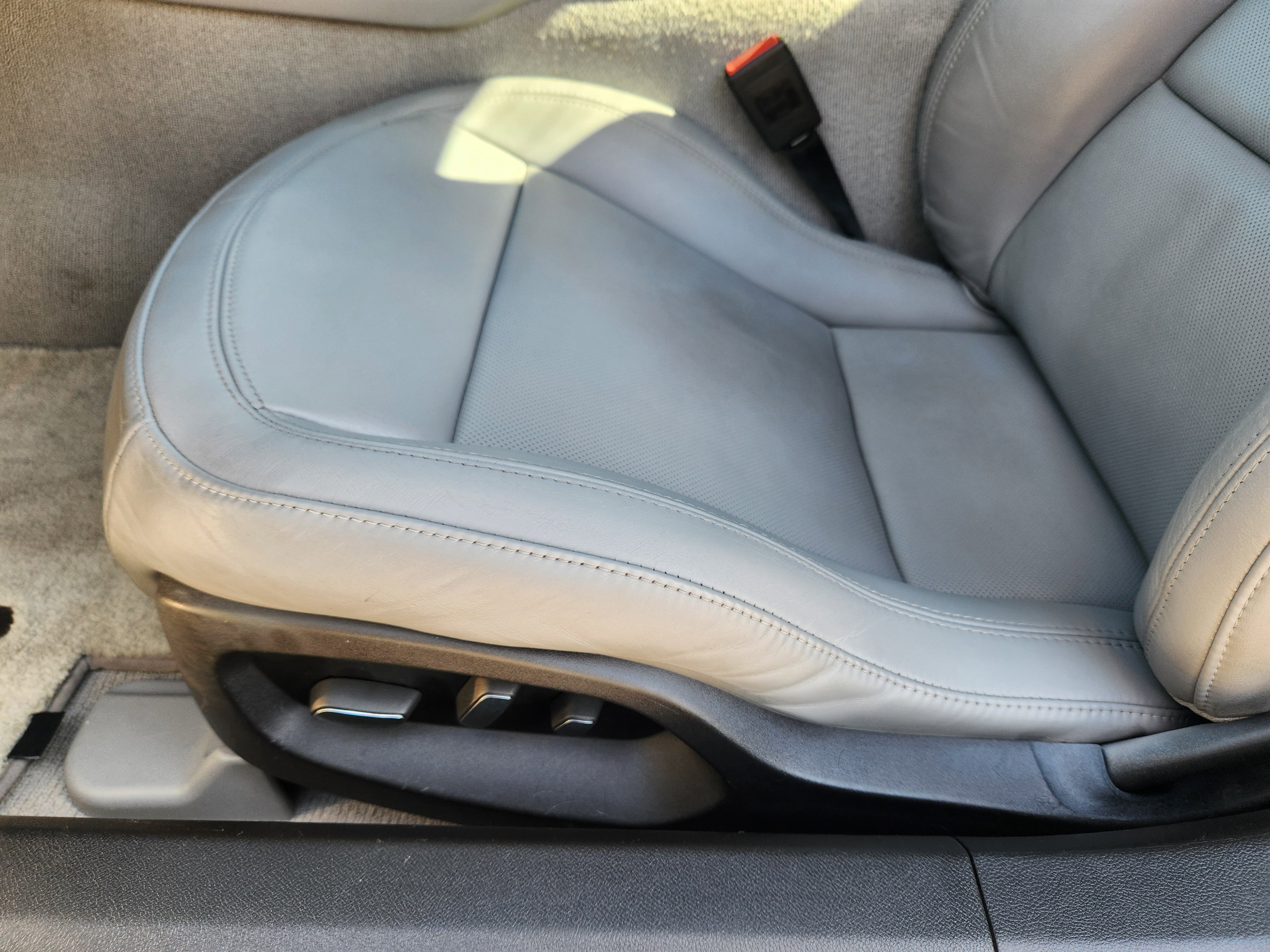 Used 2015 Chevrolet Corvette Z51 3LT w/ 3LT Preferred Equipment Group image 20