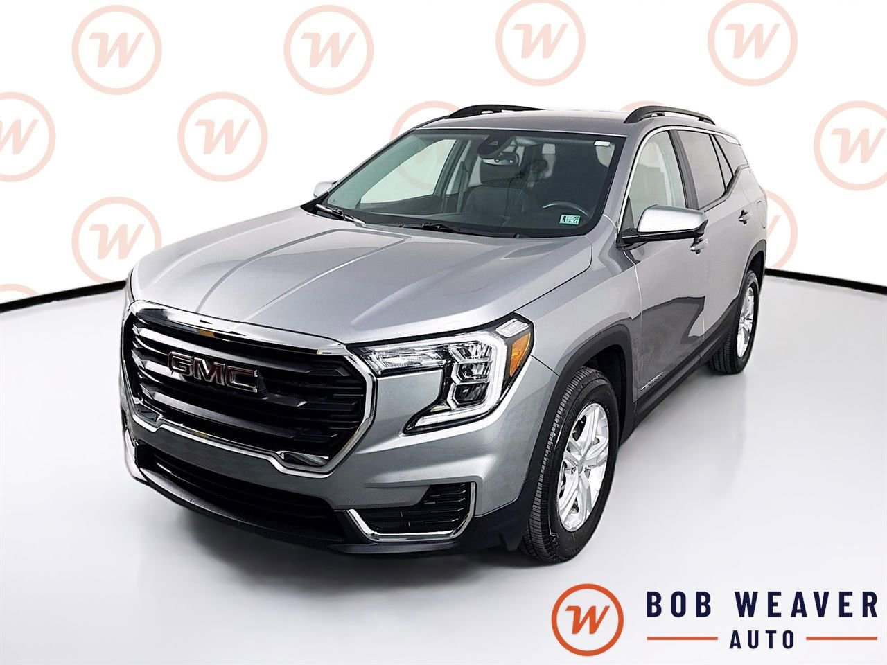 Used 2023 GMC Terrain SLE w/ Driver Convenience Package AWD/4WD image 3