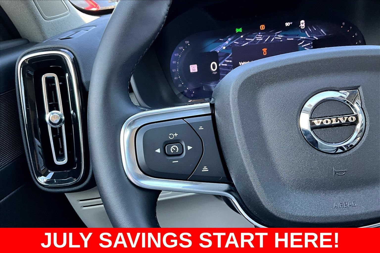Used 2026 Volvo XC40 B5 Plus AWD/4WD image 14