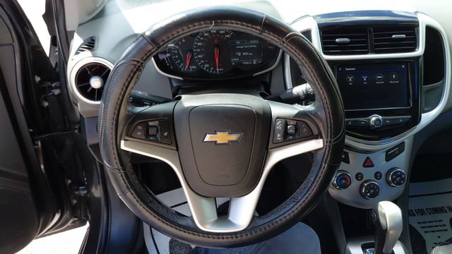 Used 2020 Chevrolet Sonic Premier FWD image 18