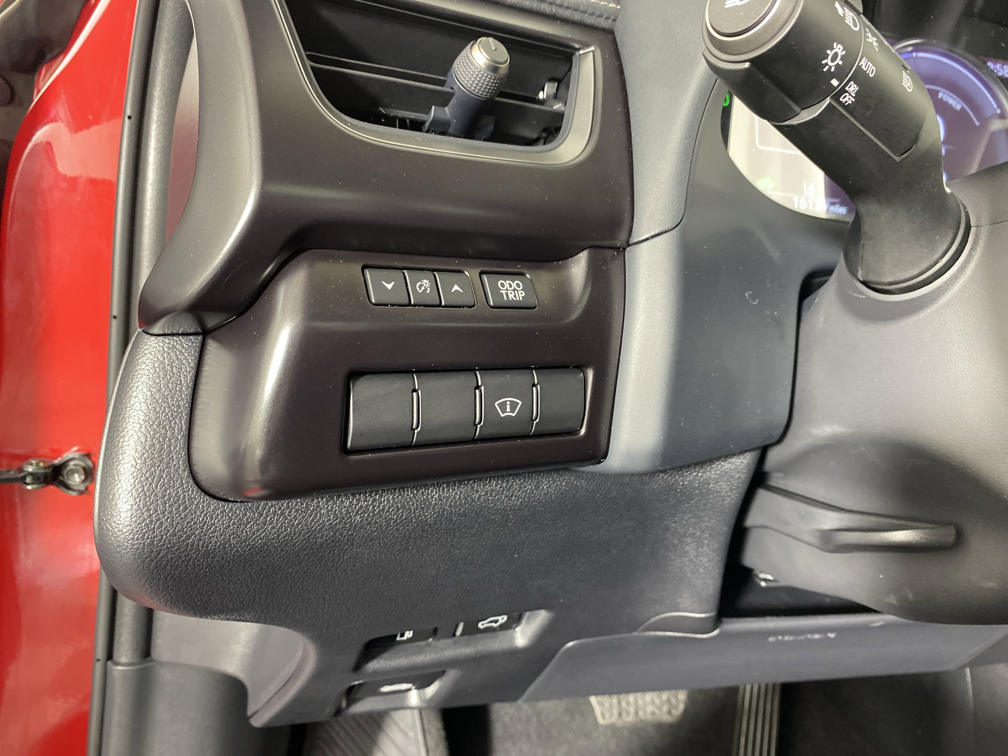 Used 2024 Lexus UX 250h AWD image 26