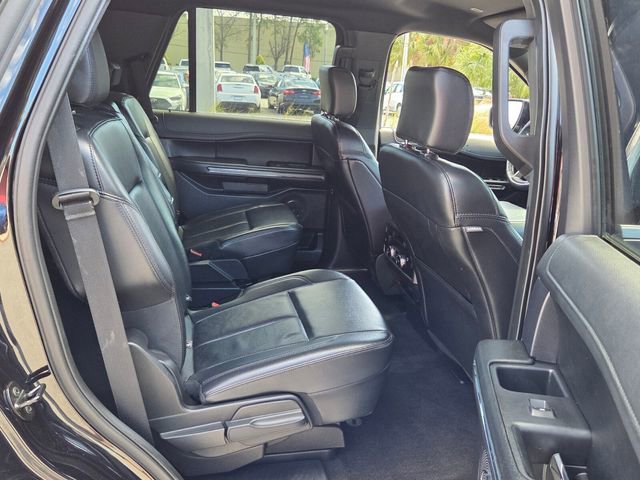 Used 2020 Ford Expedition XLT w/ Equipment Group 202A image 17