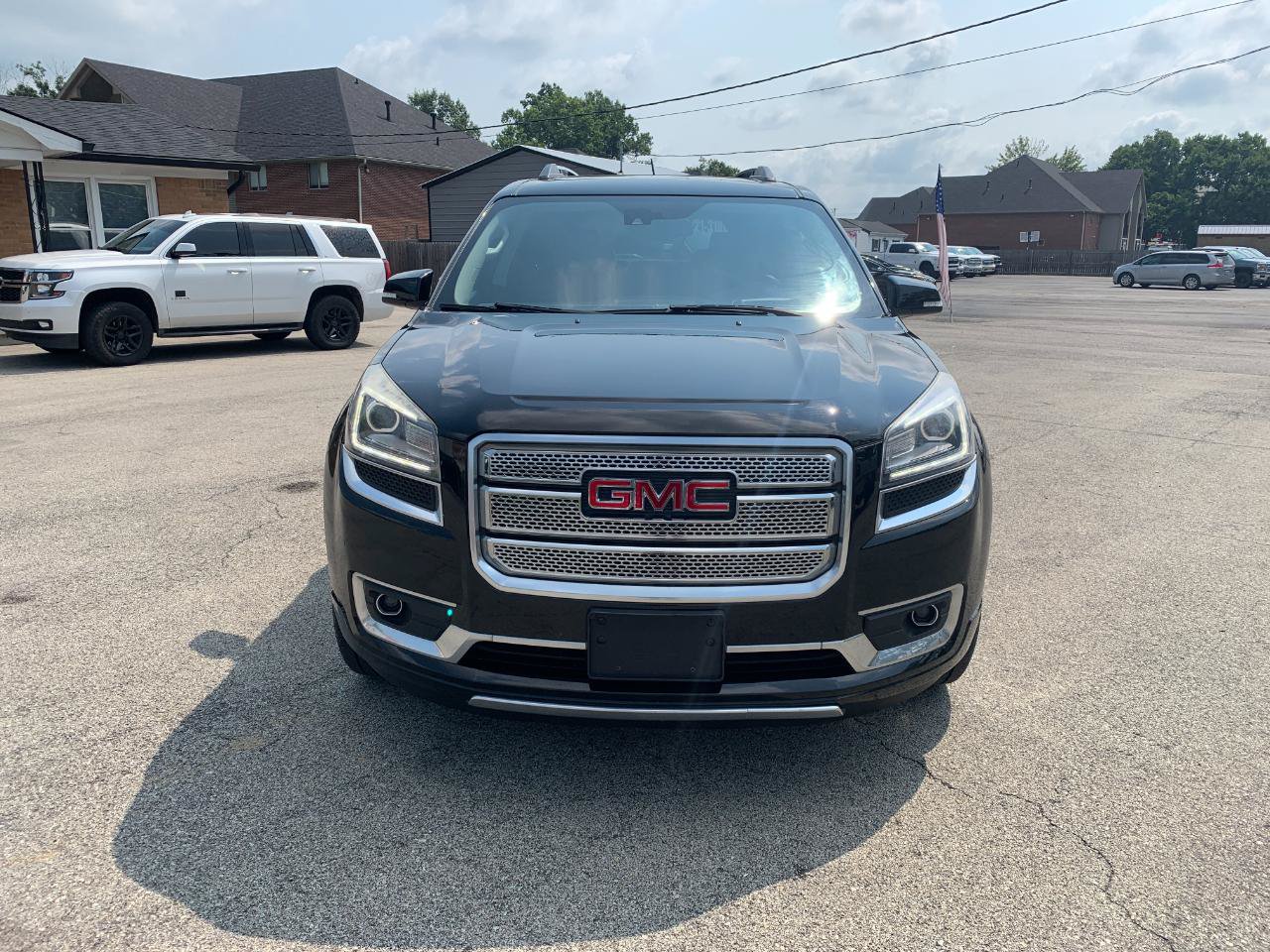Used 2016 GMC Acadia Denali AWD/4WD image 3