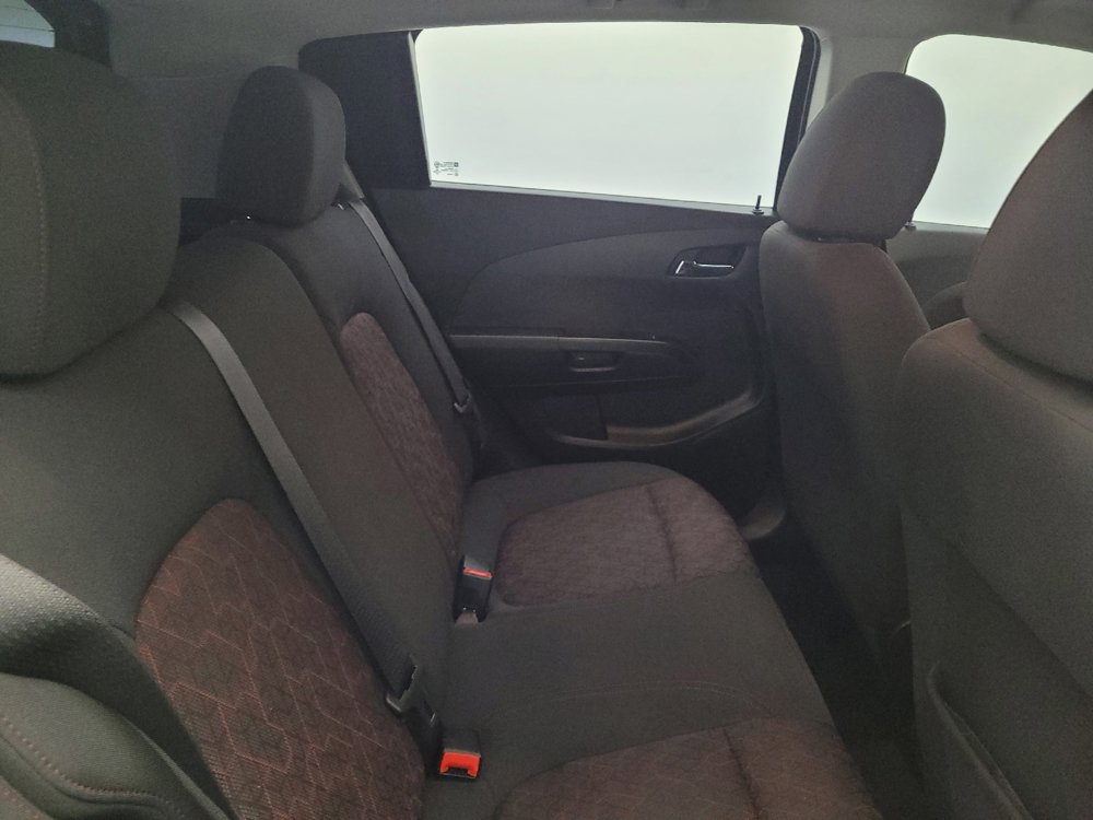 Used 2018 Chevrolet Sonic LT w/ Convenience Package FWD image 19
