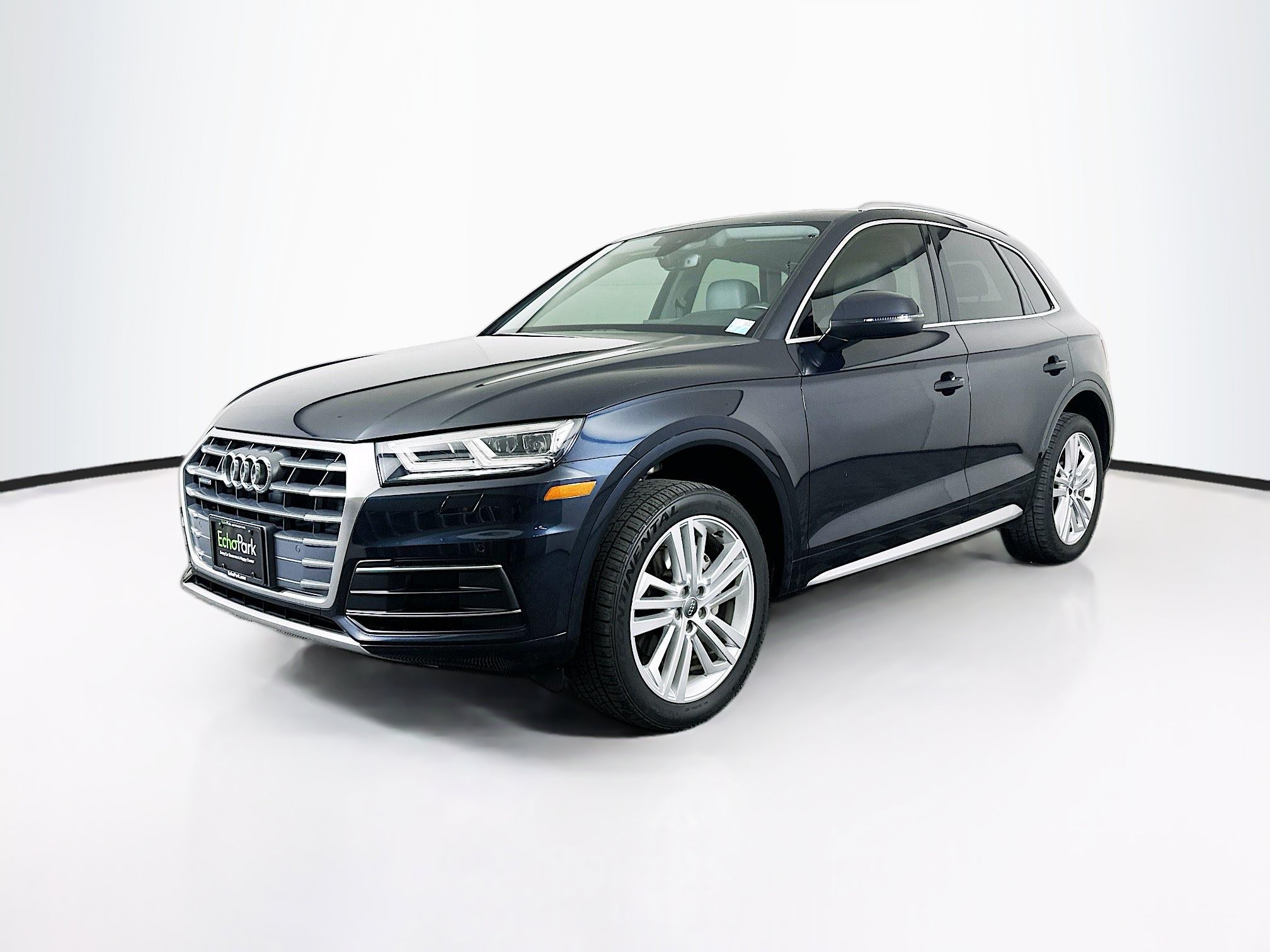 Used 2018 Audi Q5 2.0T Premium Plus w/ Premium Plus Package AWD/4WD image 3