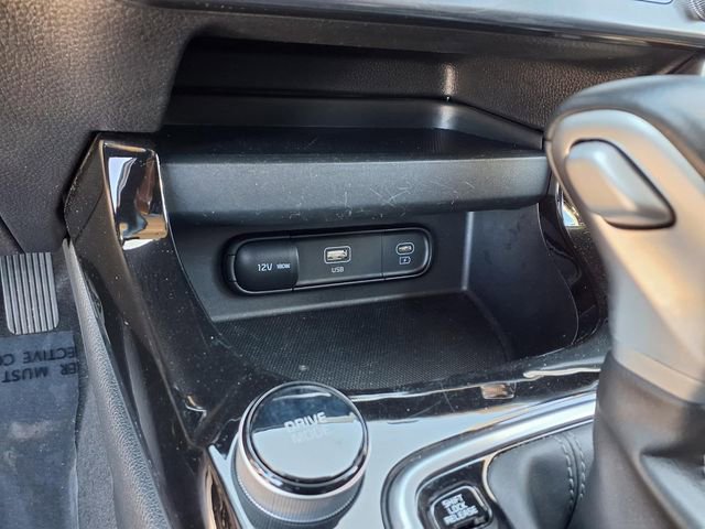 Used 2025 Kia Seltos S FWD image 18