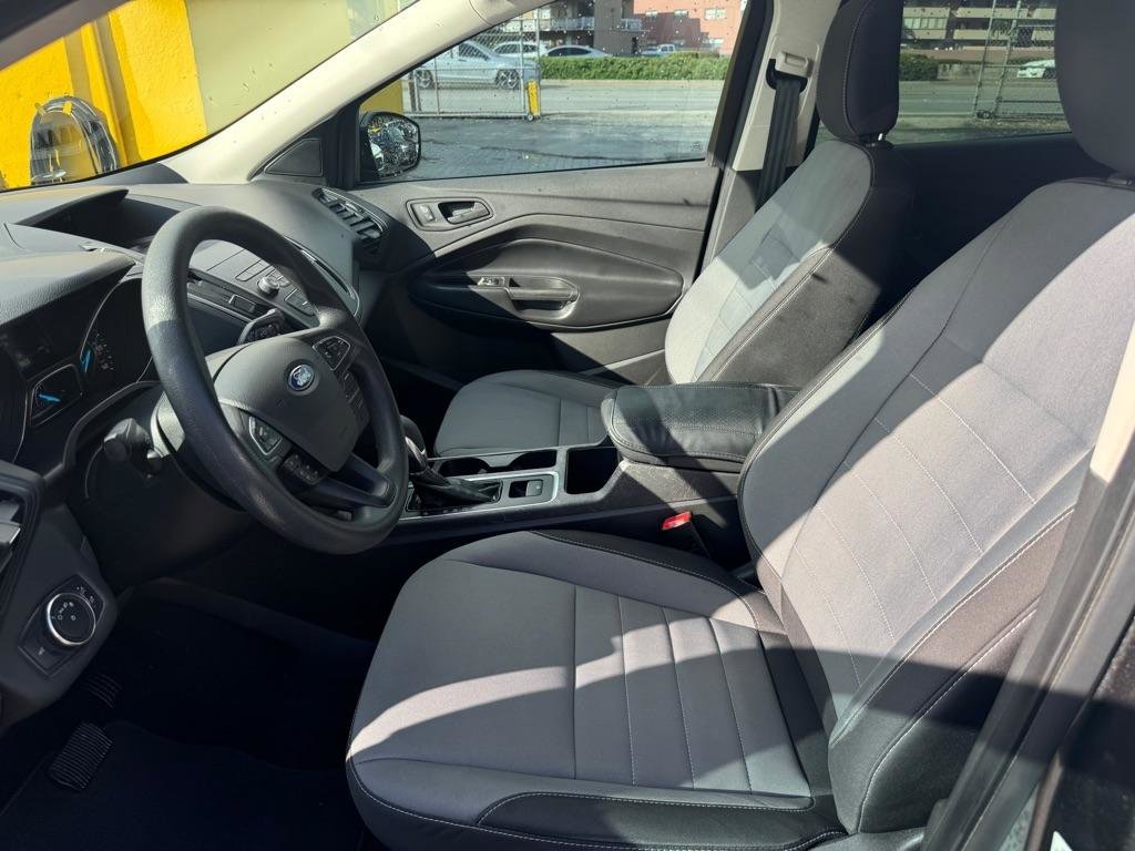 Used 2019 Ford Escape S FWD image 21
