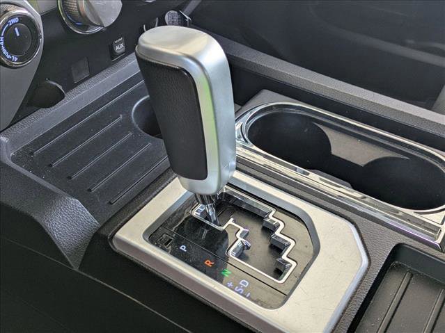 Used 2018 Toyota Tundra SR5 w/ SR5 Upgrade Package AWD/4WD image 12