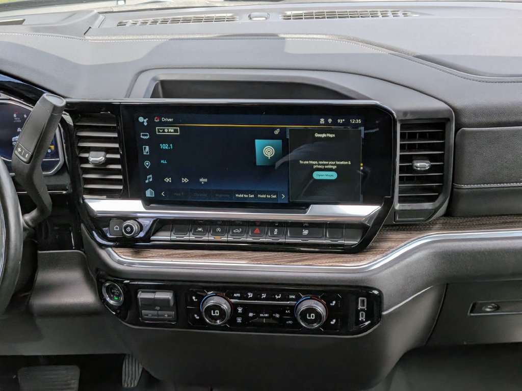 Used 2025 Chevrolet Silverado 1500 LT RWD image 16