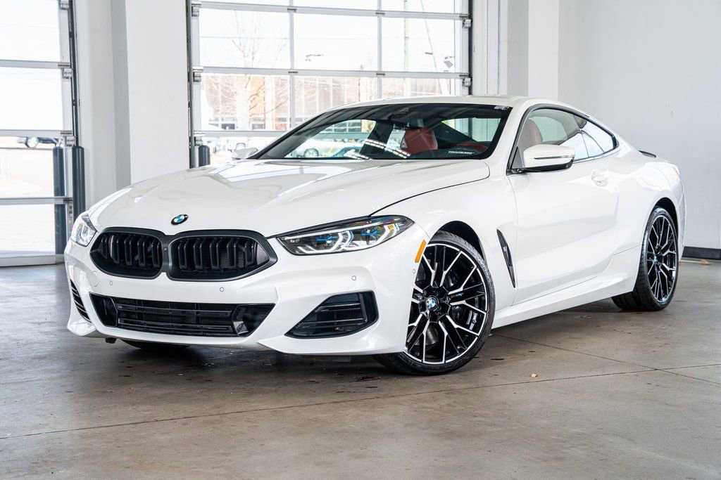 Used 2025 BMW 840i Coupe w/ M Sport Professional Package image 2