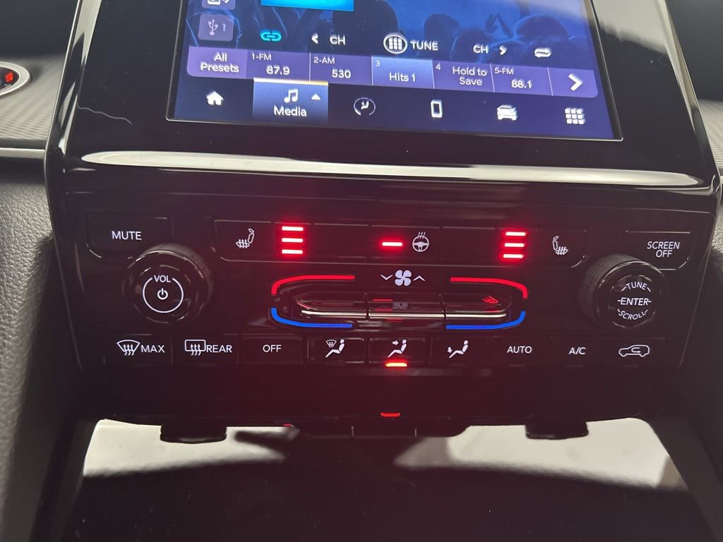 New 2025 Jeep Grand Cherokee Altitude AWD/4WD image 40