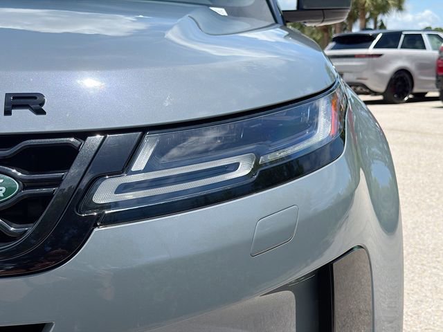 Used 2023 Land Rover Range Rover Evoque SE AWD/4WD image 9