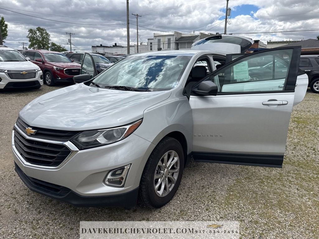 Used 2018 Chevrolet Equinox LS FWD image 26