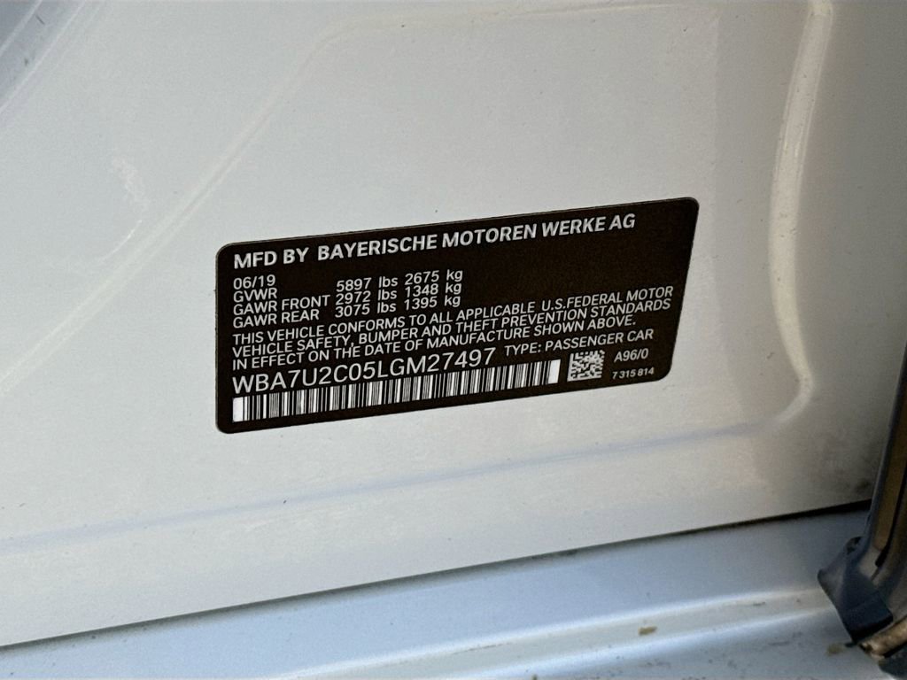 Used 2020 BMW 750i xDrive w/ Executive Package image 32