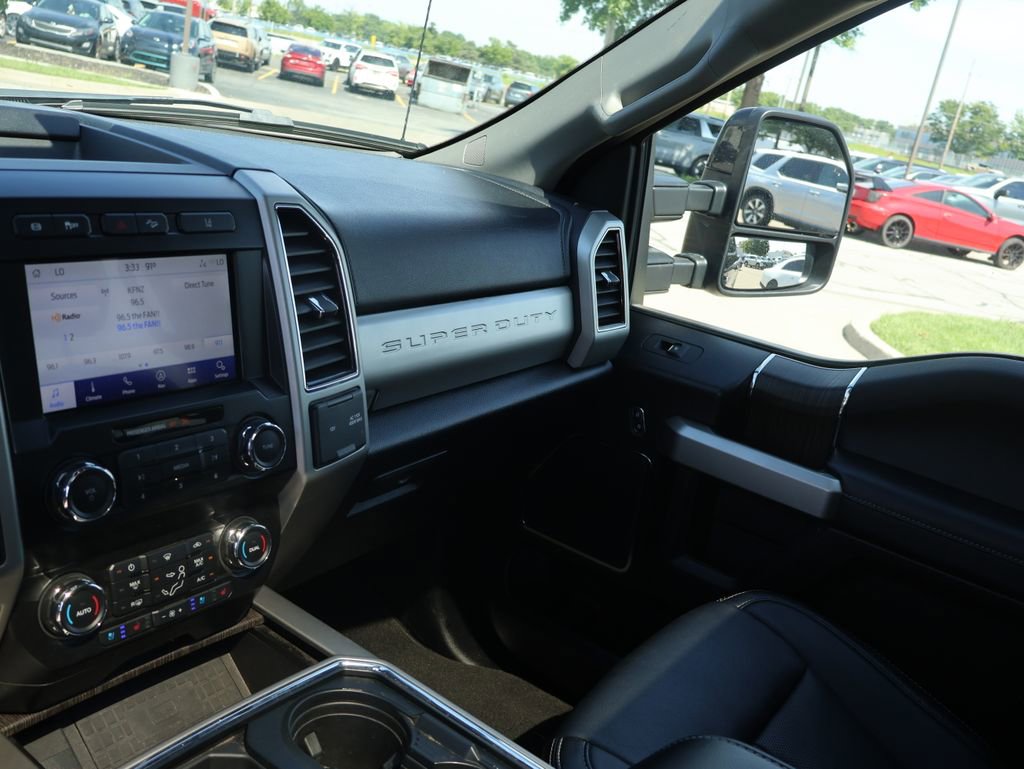 Used 2020 Ford F250 Lariat w/ Lariat Ultimate Package AWD/4WD image 26