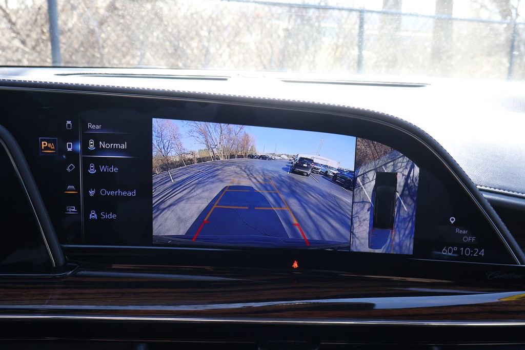 Used 2024 Cadillac Escalade ESV Luxury image 17
