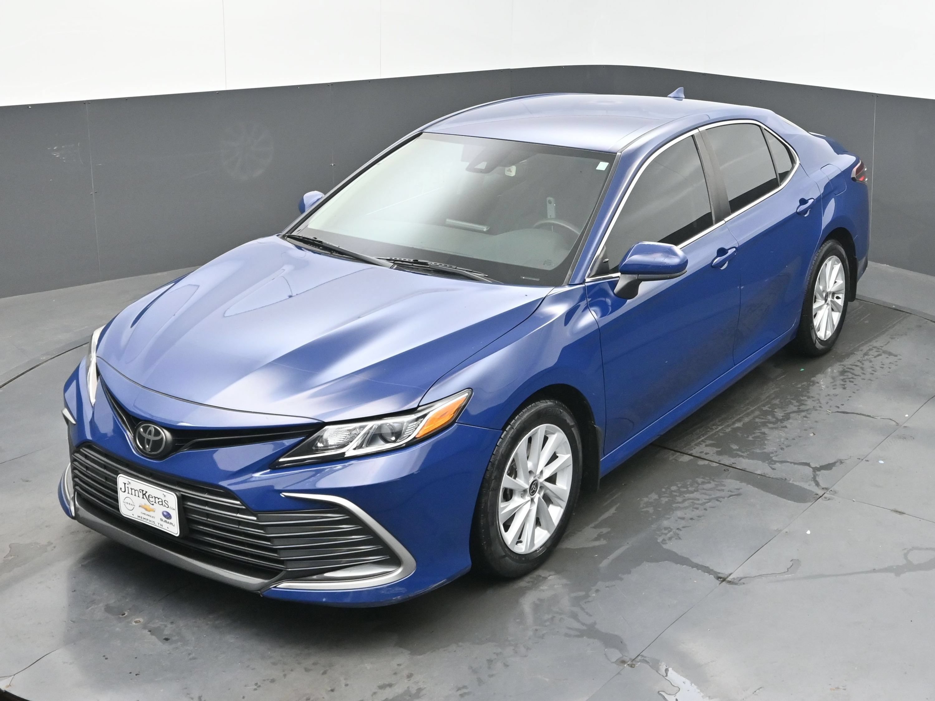 Used 2023 Toyota Camry LE FWD image 35