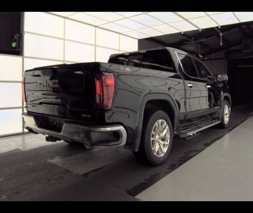 Used 2019 GMC Sierra 1500 SLT w/ SLT Premium Plus Package AWD/4WD image 8