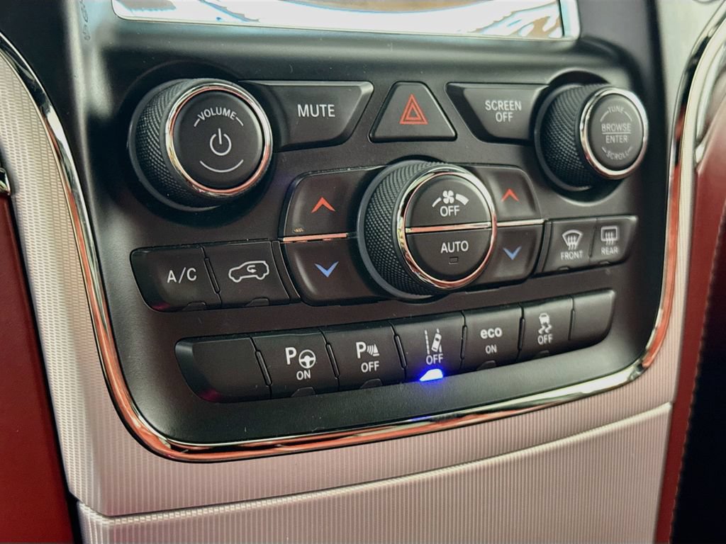 Used 2018 Jeep Grand Cherokee Trackhawk AWD/4WD image 8