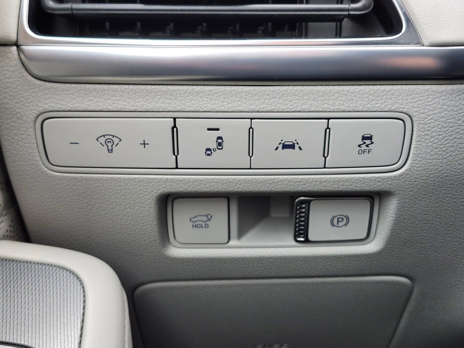 Used 2021 Hyundai Palisade Calligraphy image 26