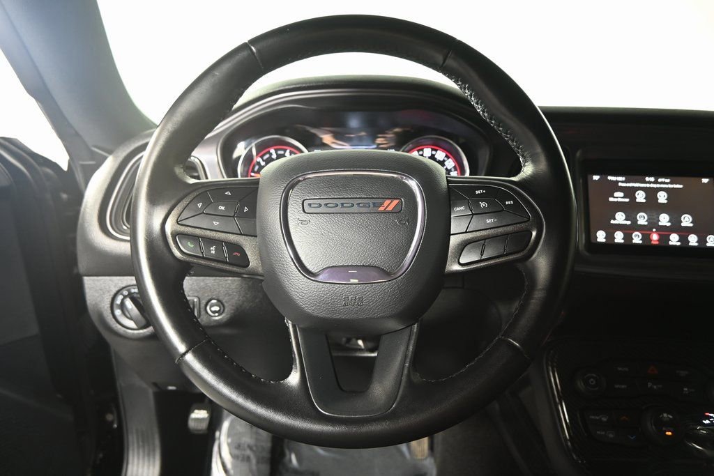 Used 2023 Dodge Challenger GT image 31