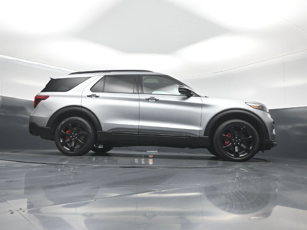 Used 2023 Ford Explorer ST w/ Equipment Group 401A AWD/4WD image 47