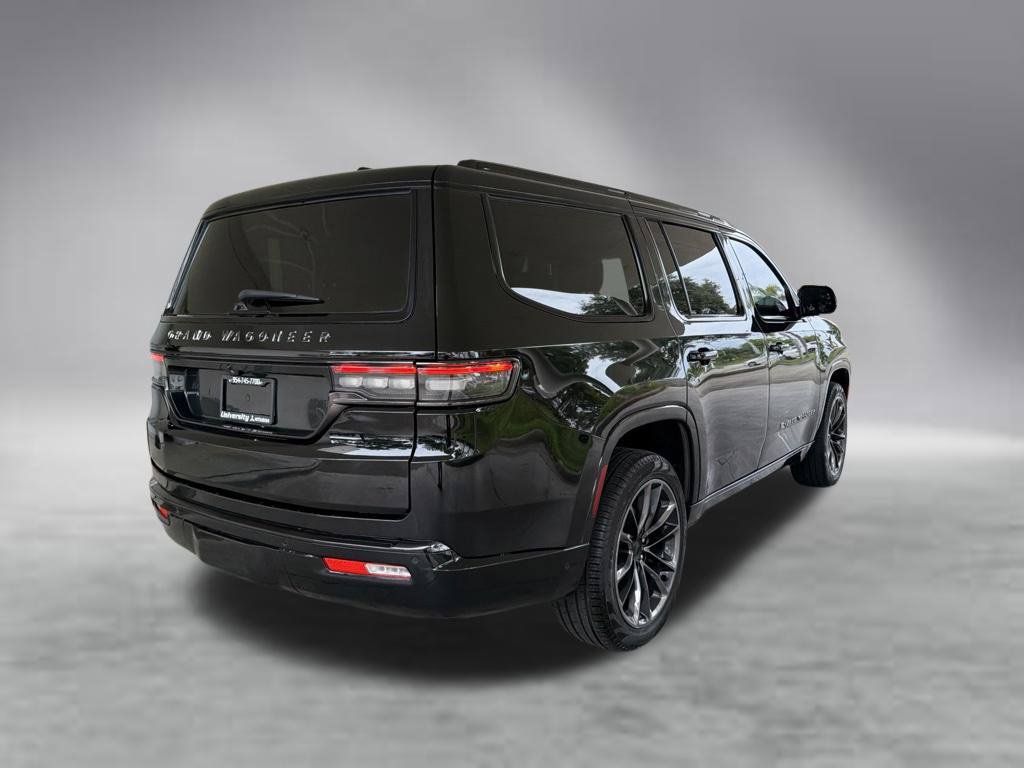 Used 2025 Jeep Grand Wagoneer Series III w/ Quick Order Packagew 28T AWD/4WD image 3