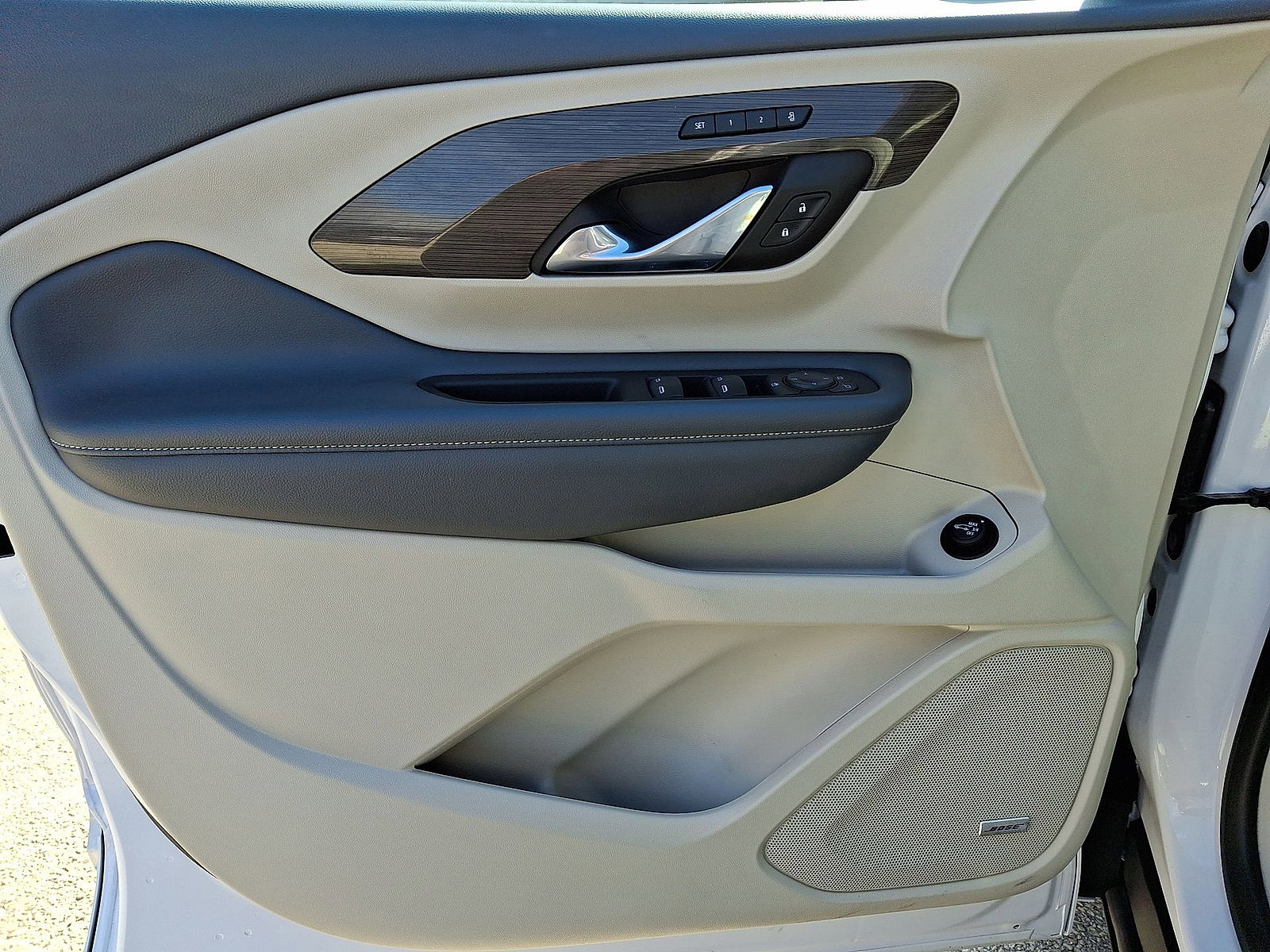 Certified 2023 GMC Terrain Denali w/ Denali Premium Package image 10