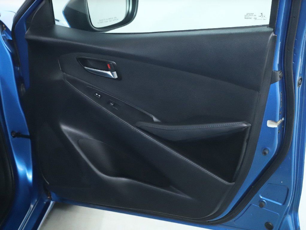 Used 2016 Scion iA Base image 34