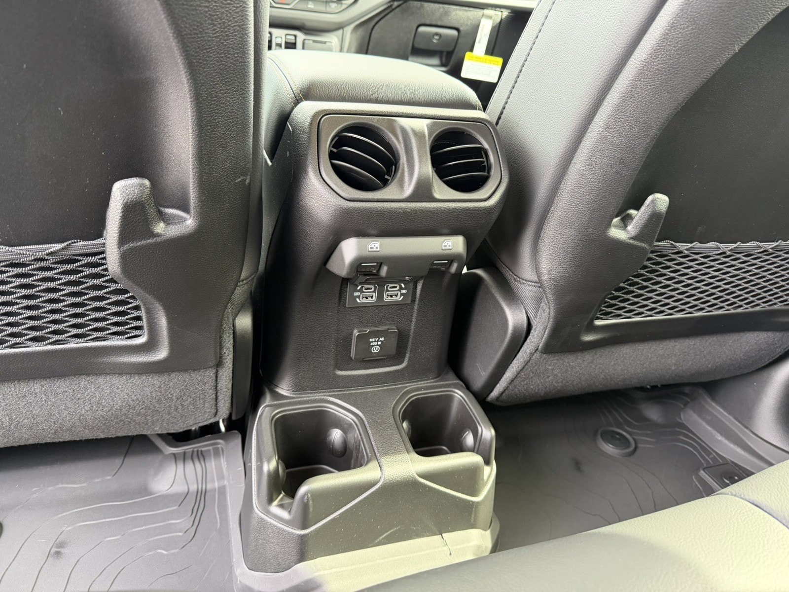 New 2026 Jeep Gladiator Sport image 13