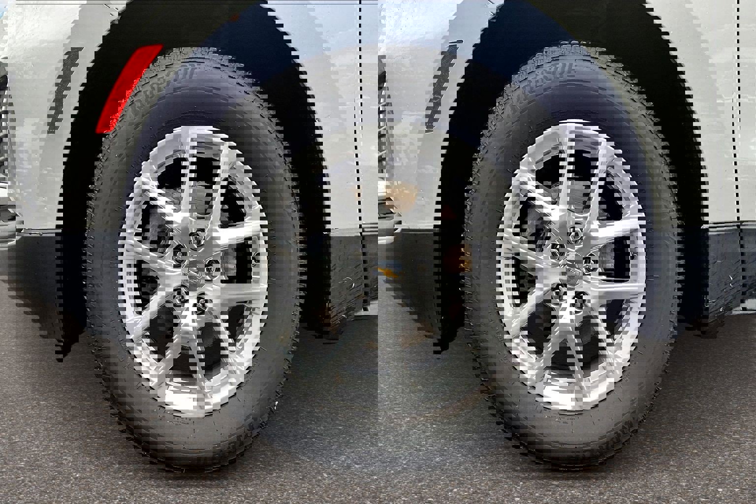 Used 2022 Chevrolet Equinox LT image 25