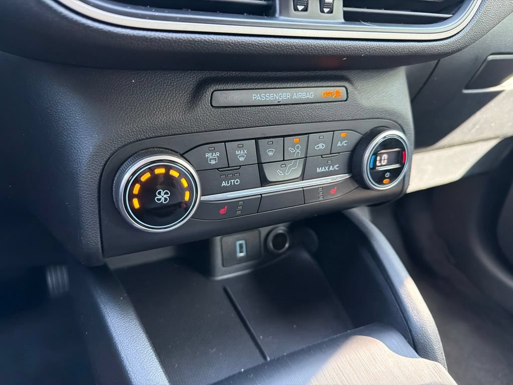 Used 2020 Ford Escape SE AWD/4WD image 30