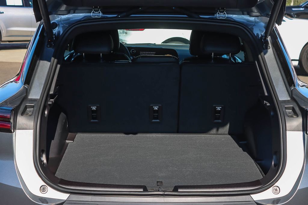 New 2026 Chevrolet Equinox EV LT image 24