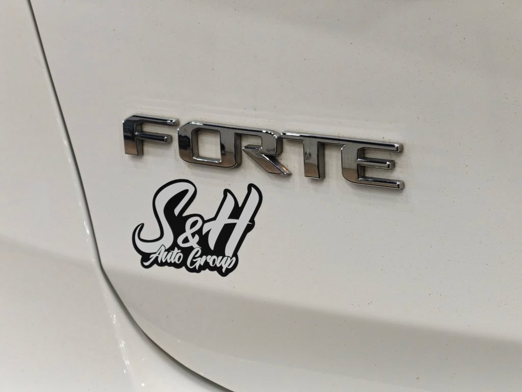 Used 2016 Kia Forte LX FWD image 29