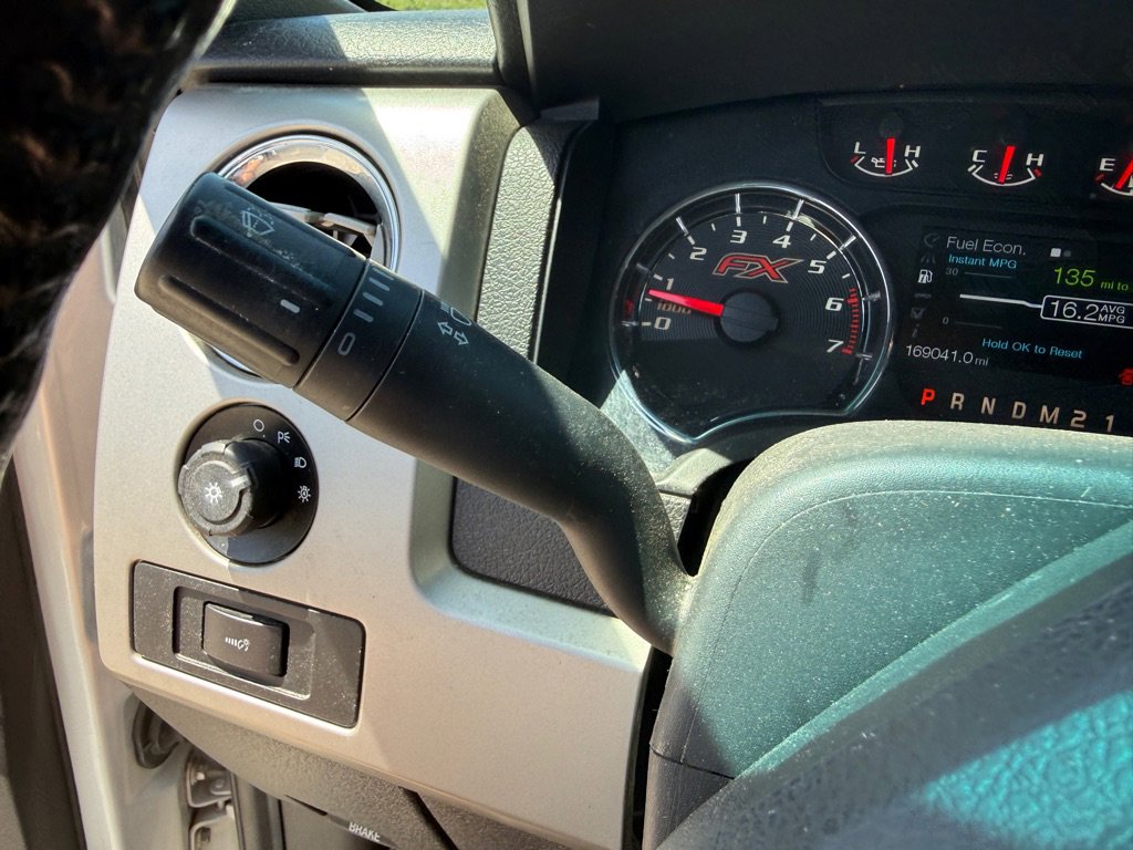 Used 2014 Ford F150 FX4 w/ Equipment Group 402A Luxury AWD/4WD image 19