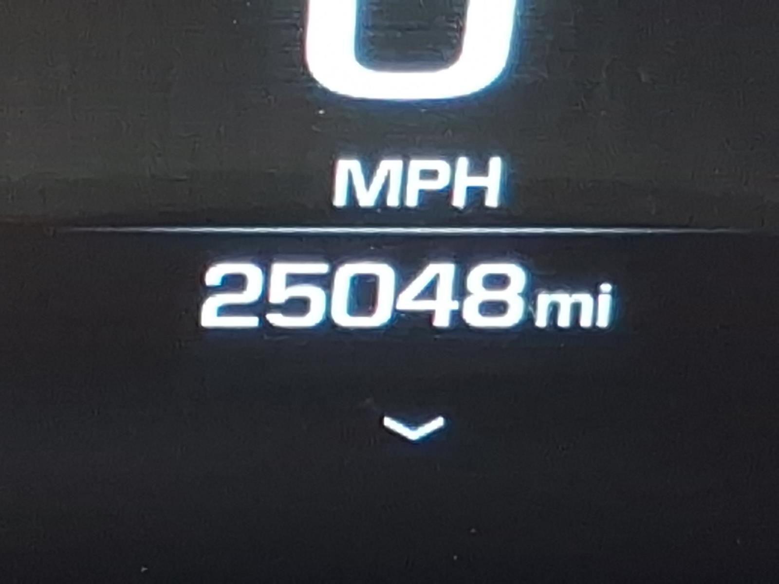Used 2017 Chevrolet Camaro SS RWD image 20