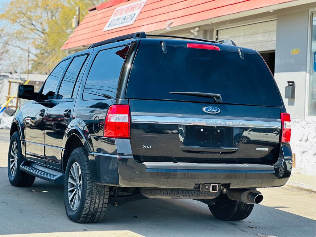 Used 2015 Ford Expedition XLT image 8