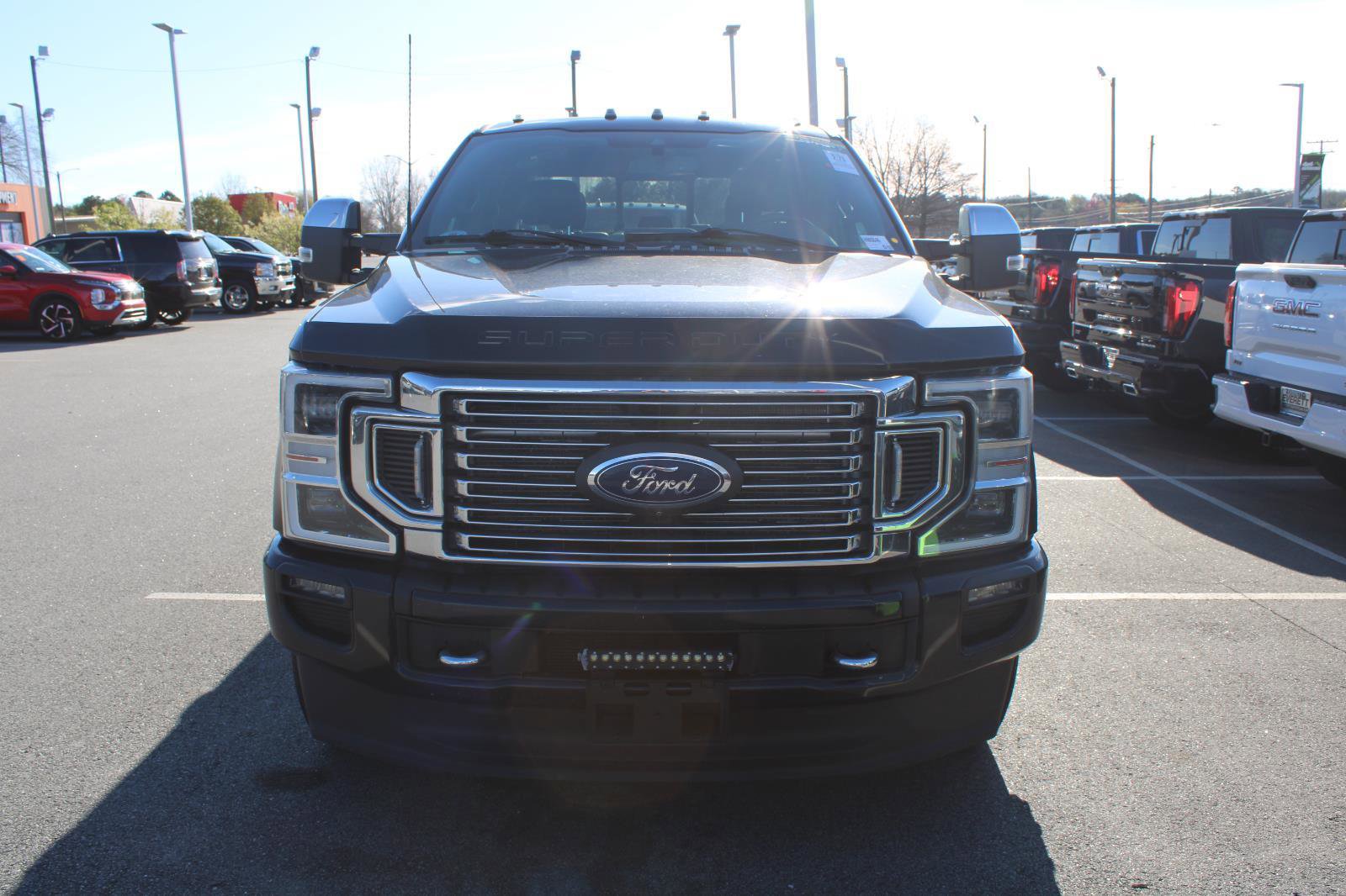 Used 2022 Ford F350 Platinum image 2