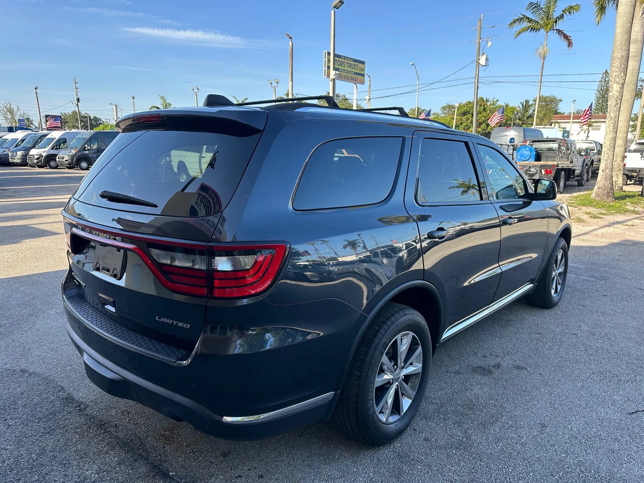 Used 2016 Dodge Durango Limited w/ Nav & Power Liftgate Group AWD/4WD image 5
