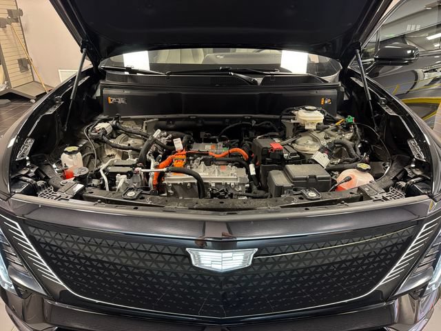 Certified 2026 Cadillac Vistiq Sport AWD/4WD image 23