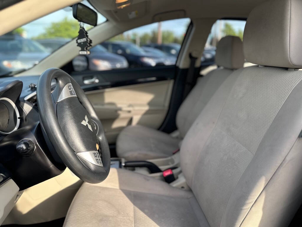 Used 2016 Mitsubishi Lancer ES FWD image 13